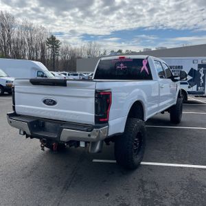 FORD F-250 SUPER DUTY LARIAT - 8