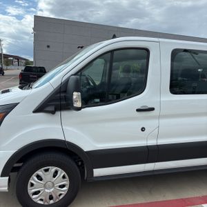 FORD TRANSIT 350 XLT - 2