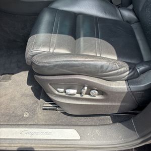 صورة مصغرة 63 لـ 2019 Porsche CAYENNE BASE