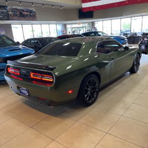 DODGE CHALLENGER - 5