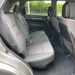2013 KIA SORENTO LX — миниатюра 28