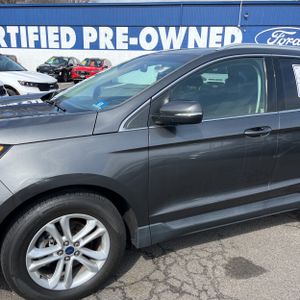 FORD EDGE SEL - 2