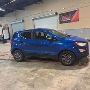 FORD ECOSPORT S - 10