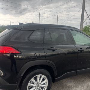 2024 Toyota COROLLA CROSS LE 照片 9