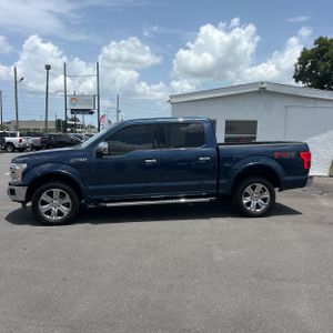2020 FORD F-150 LARIAT photo 3