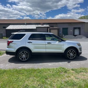 FORD EXPLORER SPORT - 10