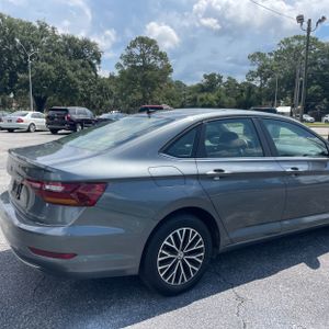 صورة 9 لـ 2019 Volkswagen JETTA SEL