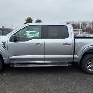 FORD F-150 XLT - 4