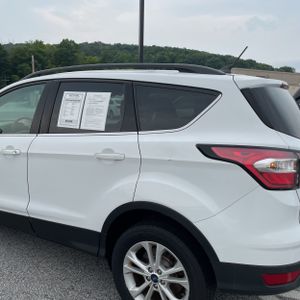 صورة 6 لـ 2018 FORD ESCAPE SEL