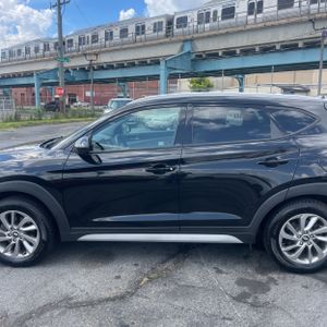 2018 Hyundai TUCSON SEL — фото 4