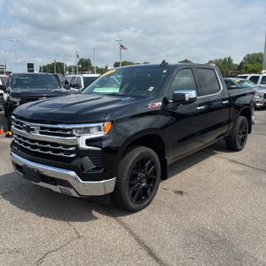 2026 Chevrolet SILVERADO 1500 LTZ 照片 1