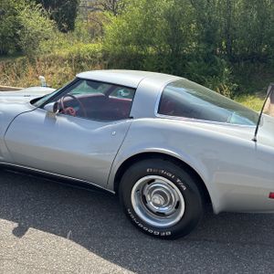 CHEVROLET CORVETTE L 82 - 6
