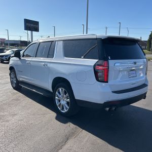 CHEVROLET SUBURBAN HIGH COUNTRY - 5