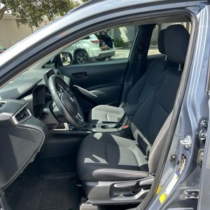 2022 Toyota COROLLA CROSS LE 照片 32
