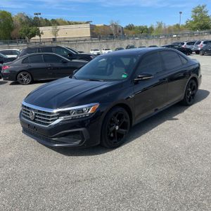 VOLKSWAGEN PASSAT R-LINE - 1