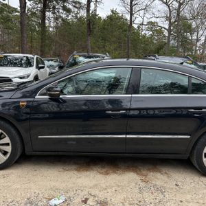 VOLKSWAGEN CC SPORT PZEV - 4