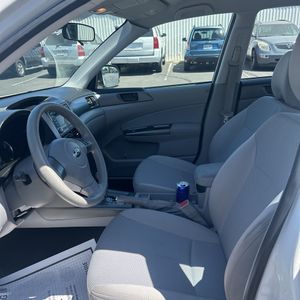 صورة مصغرة 31 لـ 2011 Subaru FORESTER 2.5X