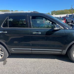 FORD EXPLORER XLT - 9