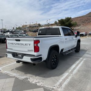 CHEVROLET SILVERADO 2500HD HIGH COUNTRY - 8