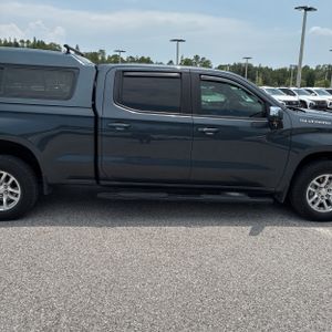 2021 Chevrolet SILVERADO 1500 LT thumbnail 11