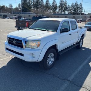 TOYOTA TACOMA - 1