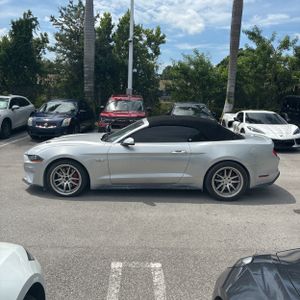 صورة 3 لـ 2019 FORD MUSTANG GT PREMIUM