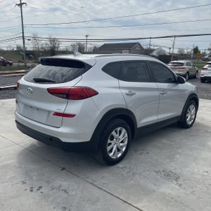HYUNDAI TUCSON VALUE - 8