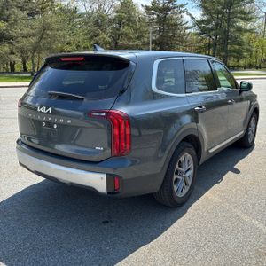 KIA TELLURIDE LX - 8