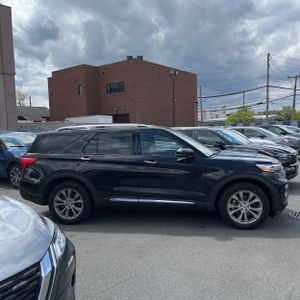 FORD EXPLORER LIMITED - 10