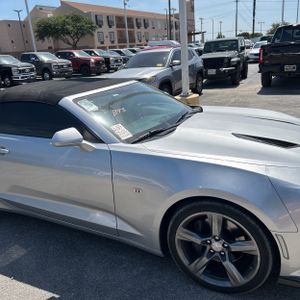 صورة 13 لـ 2017 Chevrolet CAMARO SS