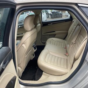 2015 FORD FUSION SE 缩略图 34
