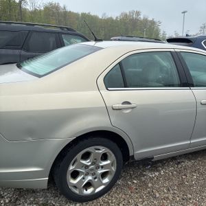 FORD FUSION SE - 9