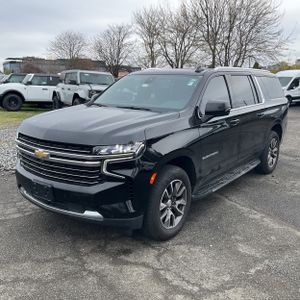 CHEVROLET SUBURBAN LT - 1