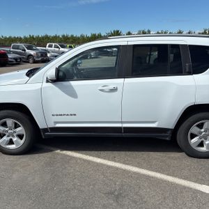 JEEP COMPASS LATITUDE - 4
