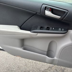 2014 Toyota CAMRY LE 缩略图 74