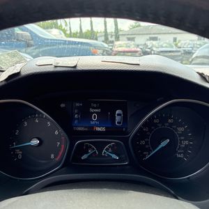 صورة مصغرة 37 لـ 2015 FORD FOCUS SE