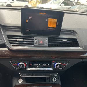 صورة مصغرة 38 لـ 2020 AUDI Q5 PREMIUM
