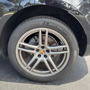 صورة مصغرة 18 لـ 2021 Porsche MACAN S