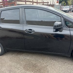 صورة 11 لـ 2014 Nissan VERSA NOTE SV