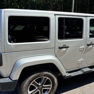2011 JEEP WRANGLER UNLIMITED SAHARA 照片 9