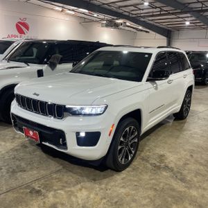صورة 1 لـ 2023 JEEP GRAND CHEROKEE OVERLAND