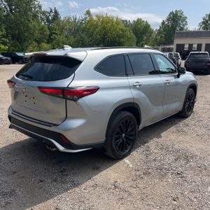 2023 Toyota HIGHLANDER XSE 照片 8