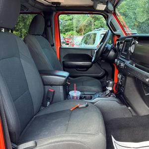 صورة مصغرة 32 لـ 2019 JEEP WRANGLER UNLIMITED SPORT S