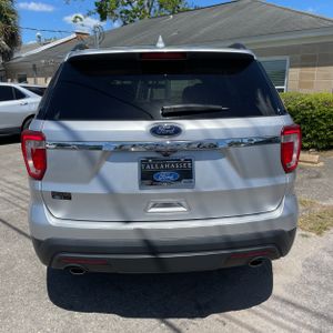FORD EXPLORER BASE - 7