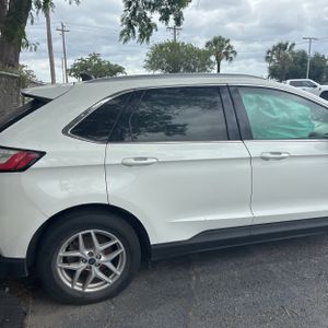 FORD EDGE SEL - 8