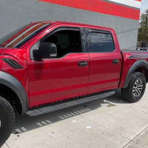FORD F-150 RAPTOR - 4