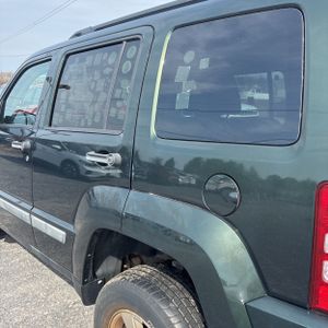 JEEP LIBERTY SPORT - 5