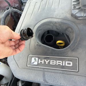 صورة 46 لـ 2014 FORD FUSION HYBRID TITANIUM