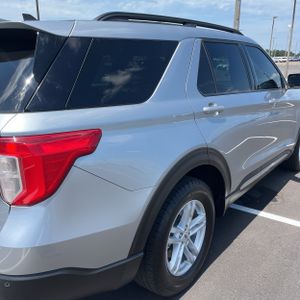 FORD EXPLORER XLT - 9