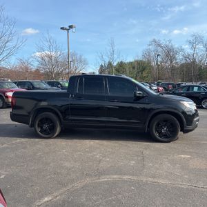 HONDA RIDGELINE BLACK EDITION - 10